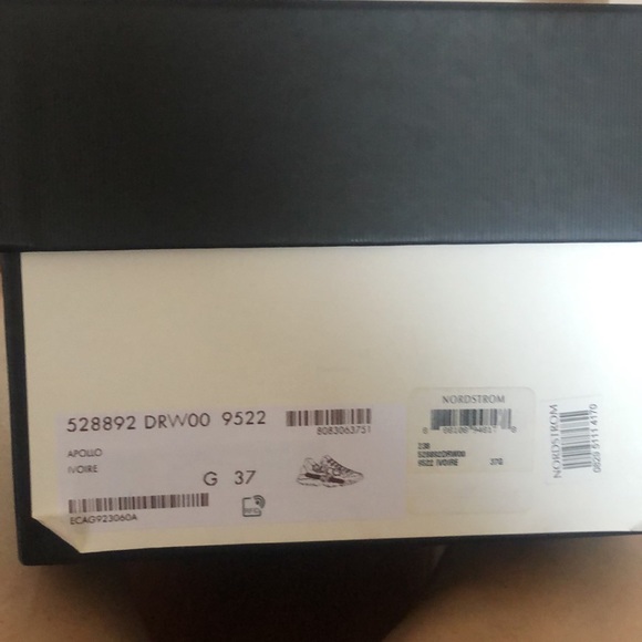 SOLD!Gucci sneaker - Picture 6 of 12